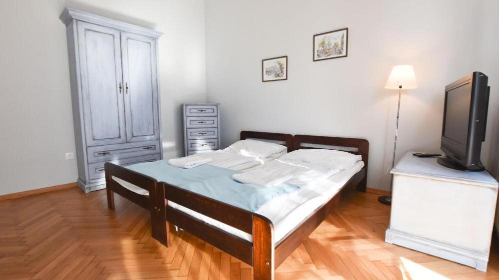 Apartamenty Lea 17 Wawelofts Krasków Exteriör bild