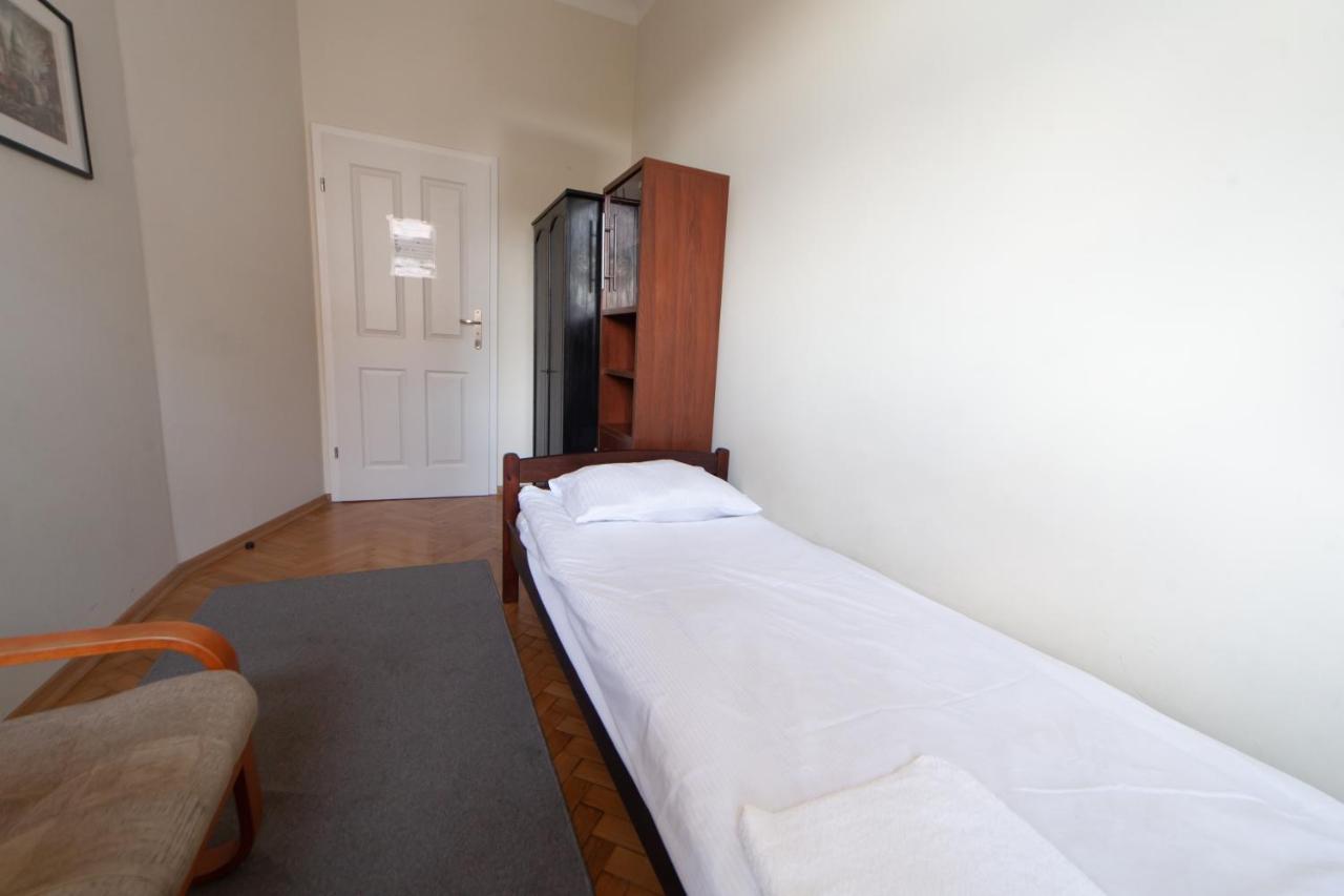 Apartamenty Lea 17 Wawelofts Krasków Exteriör bild