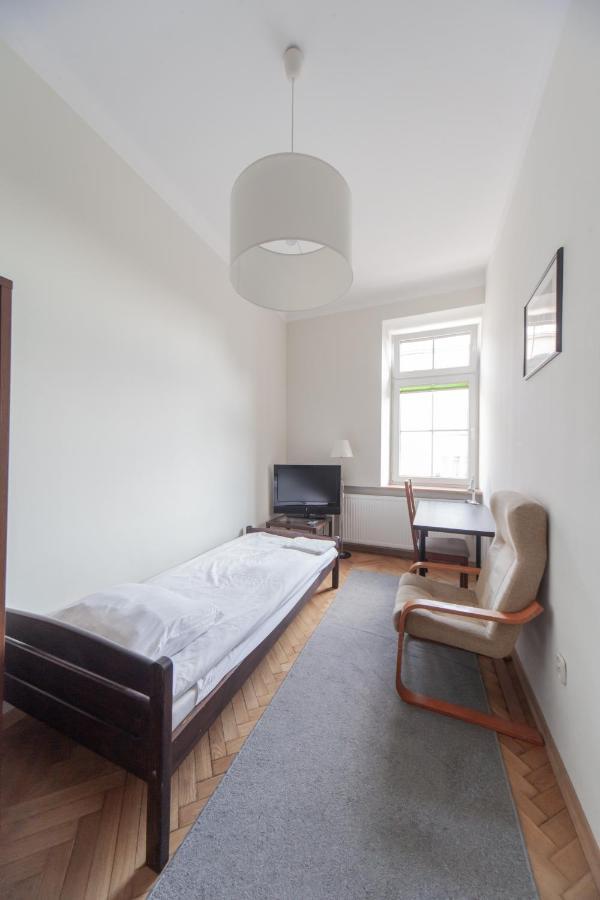 Apartamenty Lea 17 Wawelofts Krasków Exteriör bild