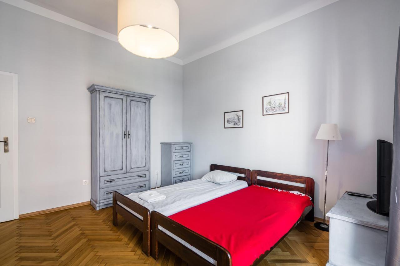 Apartamenty Lea 17 Wawelofts Krasków Exteriör bild