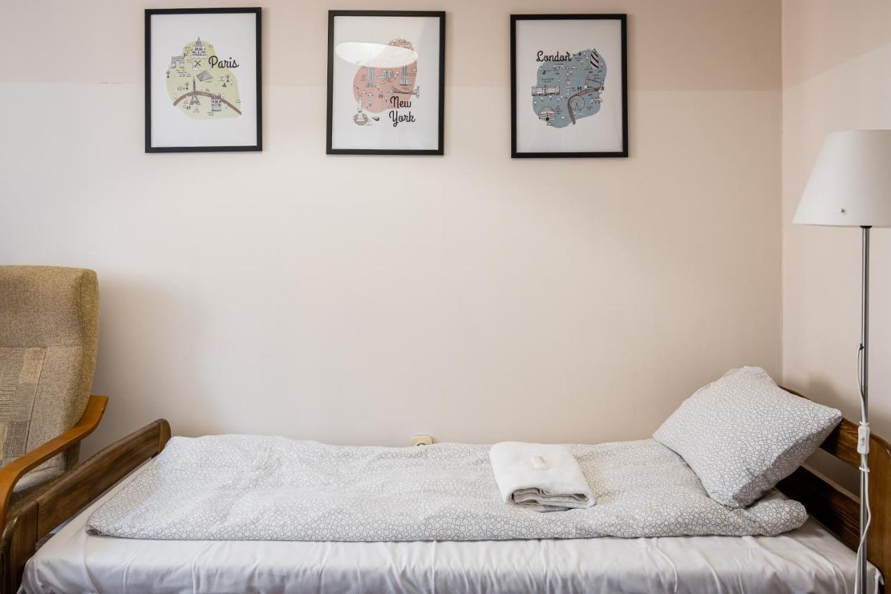 Apartamenty Lea 17 Wawelofts Krasków Exteriör bild