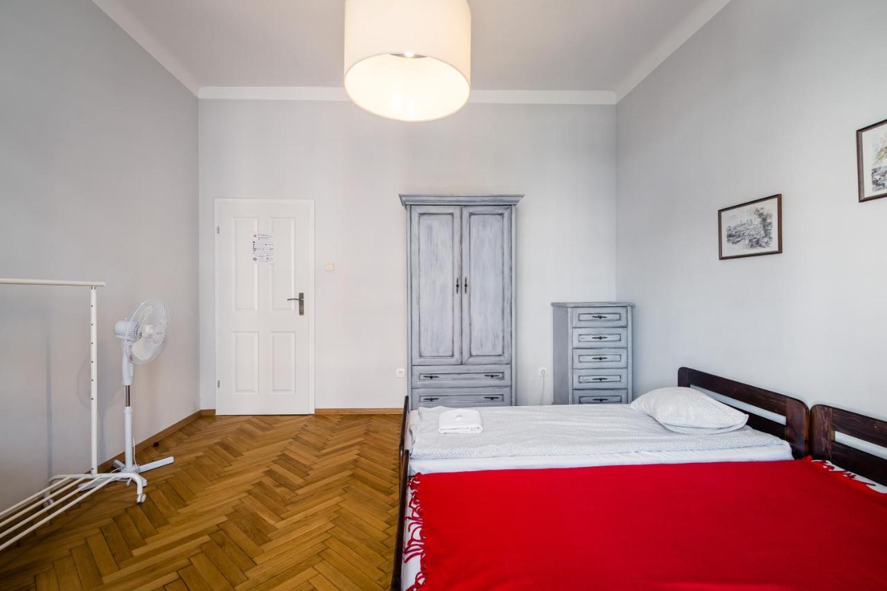 Apartamenty Lea 17 Wawelofts Krasków Exteriör bild