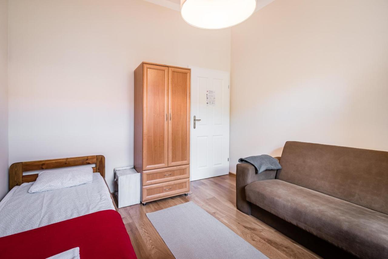 Apartamenty Lea 17 Wawelofts Krasków Exteriör bild